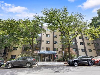 515 W Wrightwood Ave APT 312