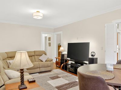 445 Gramatan Avenue #EB3