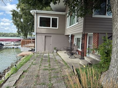 1843 Cornelia Dr