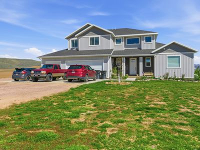 5752 N Highway 34