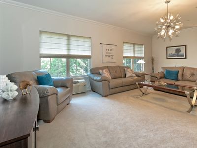 2 Richmond Road Suite306 BLDG 2 #306