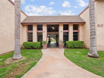 801 S Lyon St APT A213