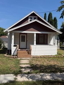 1019 9th Ave N