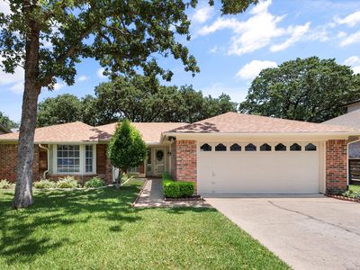 3016 Oak Valley Dr