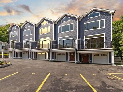 53 Packards Ln #3