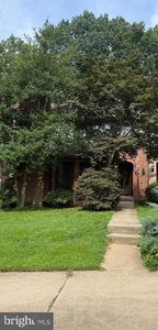 5723 Waters Edge Landing Ct