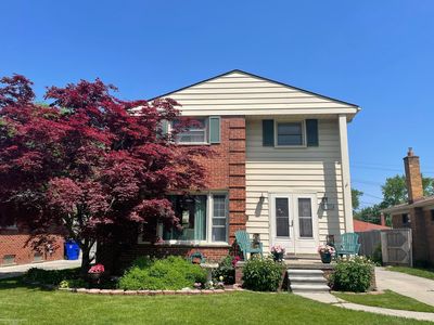 18307 Spring Ct N