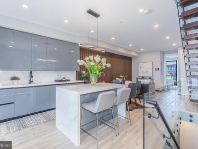1332 G St SE #3