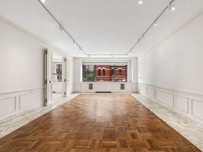 650 Park Ave APT 4D