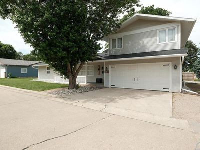 Property at 86 8th St NE, Sioux Center, IA