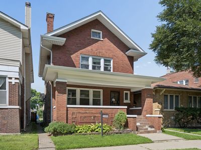 Property at 7324 S Calumet Ave, Chicago, IL