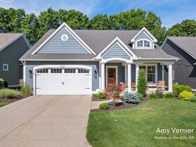 4081 E Gables Ct NE