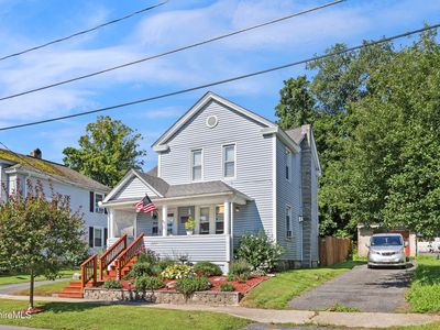 21 Terrace Ave