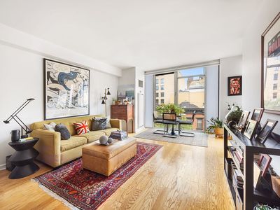 350 W 53rd St APT 6D