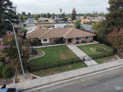 7412 Olive Dr