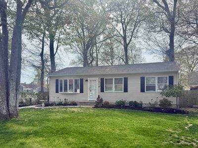 102 Hemlock Dr