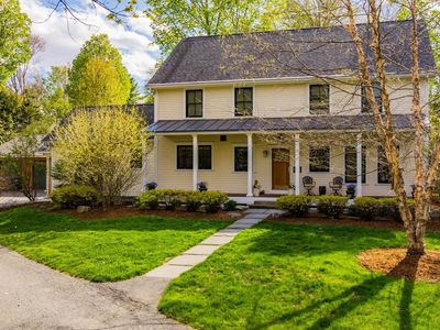 38 Maple Street