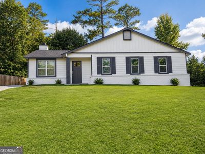 Property at 7791 Chase Woods Dr, Jonesboro, GA