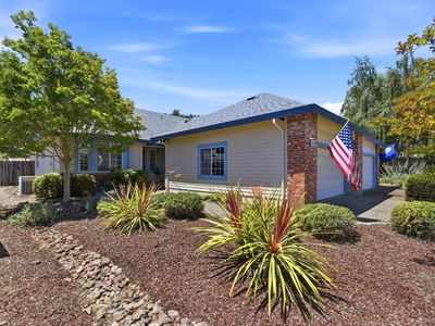 8050 Oakmont Drive