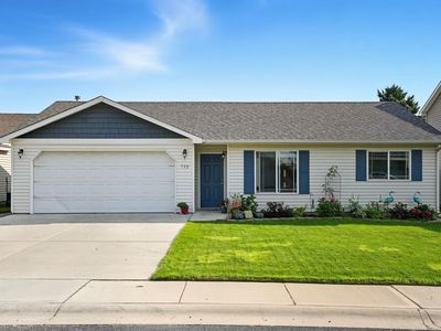 732 E Carrie Dr