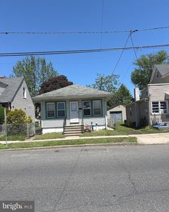 434 Schiller Ave