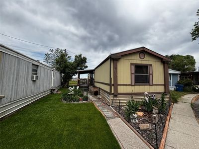 3 Julie Ave