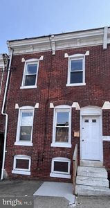 1304 W 4th St
