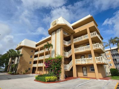 304 Golfview Road #304