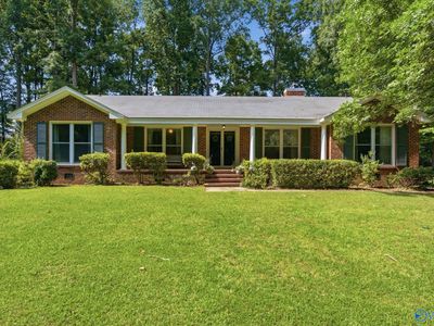107 Brookwood Dr W