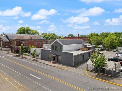 1011 Vincennes Street #5