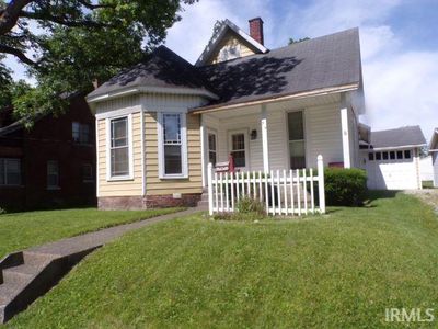 504 S Walnut St