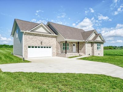 1200 Duck Pond Rd