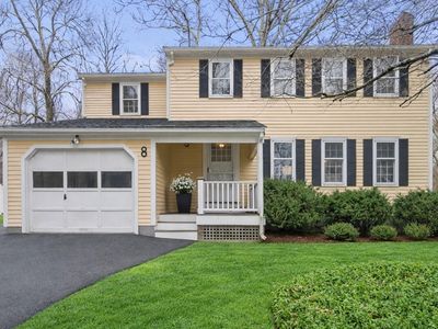 Property at 8 Woodfall Rd, Medfield, MA