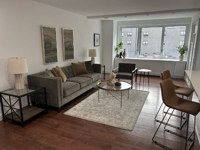 201 E 25th St APT 10D