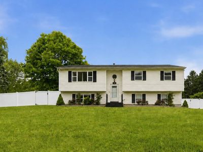 11 Chandler Drive