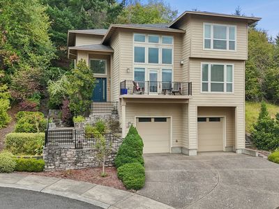 4849 SE Anderegg Loop