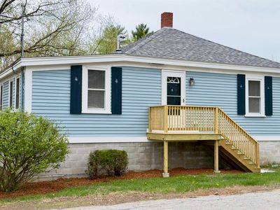 Property at 10 Cote Circle, Raymond, NH