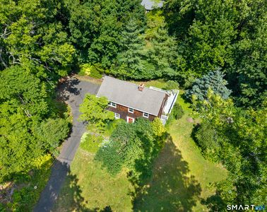 8 Oakledge Circle