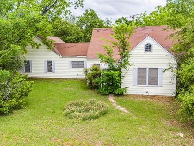 310 N Railroad Ave