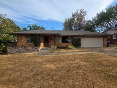 212 Bluebird Dr