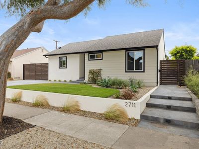 2711-2715 Dawson Ave