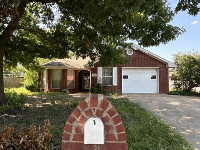 Property at 502 E College St, Leonard, TX