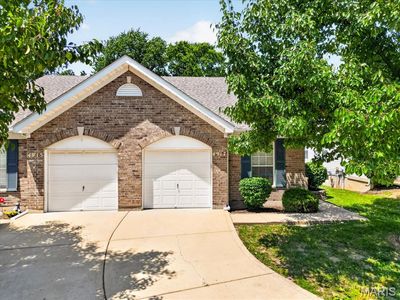 Property at 4917 Hurstborough Ct, Hazelwood, MO