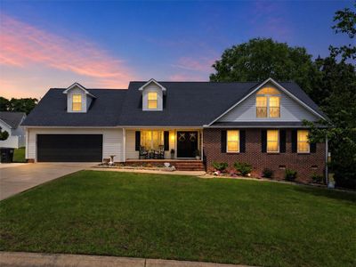 166 Amberwood Dr