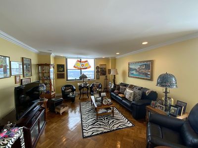 271-10 Grand Central Pkwy APT 33D