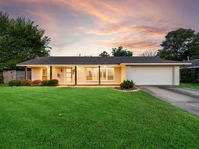 10910 Chimney Rock Rd