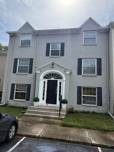4321 PLAZA GATE Lane S #202