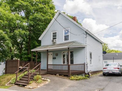 35 Essex St