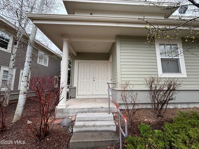 24 Pearch St