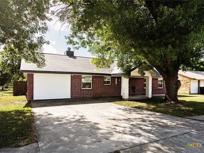 2604 Ridglea Ct